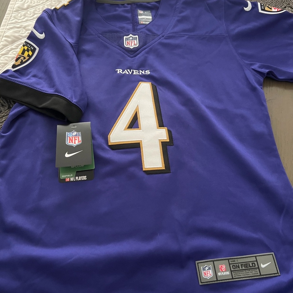 Women’s NFL Ravens Jersey in Vibrant Purple - Zay Flowers